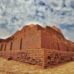 چغازنبیل یا تئاتر مارسلوس؟ جدال تاریخ در گردهمایی بناهای فاخر