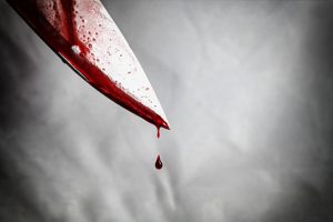 قتل رئیس بانک با ۴۰ ضربه چاقو ردپای همسر سابق و ۳ مرد در قتل شهادت دختر مقتول علیه مادرش