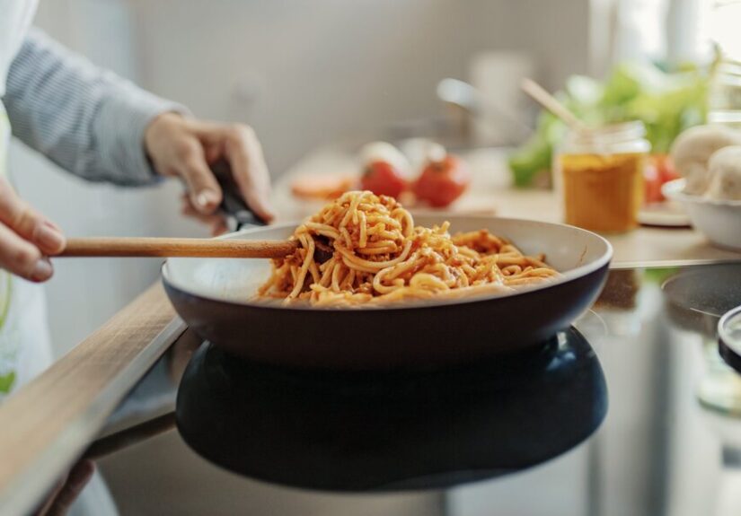 جلوگیری از چسبیدن ماکارونی و پاستا با این ترفند طلایی