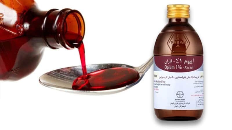 ۶۰۰ هزار بیمار در خطر برگشت به مصرف مواد سازمان غذا و دارو=پیگیر تامین هستیم