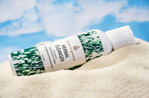 شوینده‌های گیاهی چگونه از پوست در برابر آفتاب محافظت می‌کنند؟