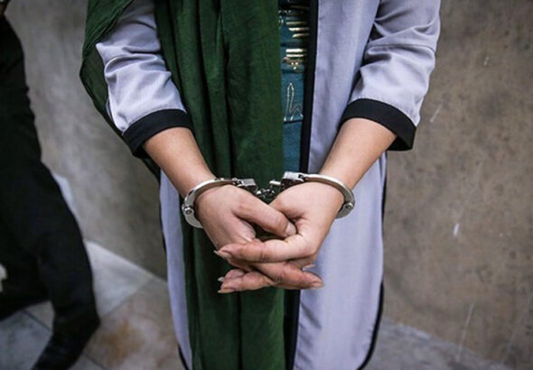انتقام مادر پسر جوان از ۲ دختر ؛ انگیزه سرقت مسلحانه در شهرک غرب